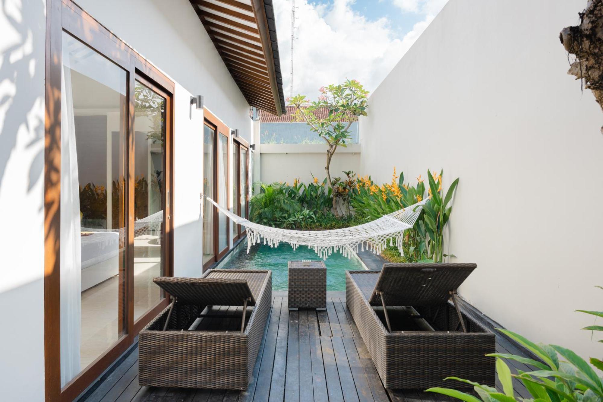 Anari Villas Kuta Legian Exterior foto